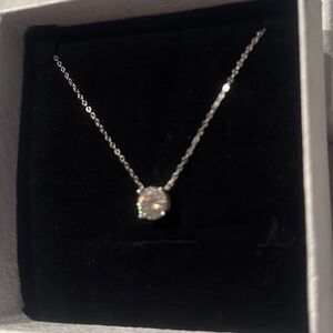 Elegant 925 Sterling Silver 2 CT moissanite diamond Necklace